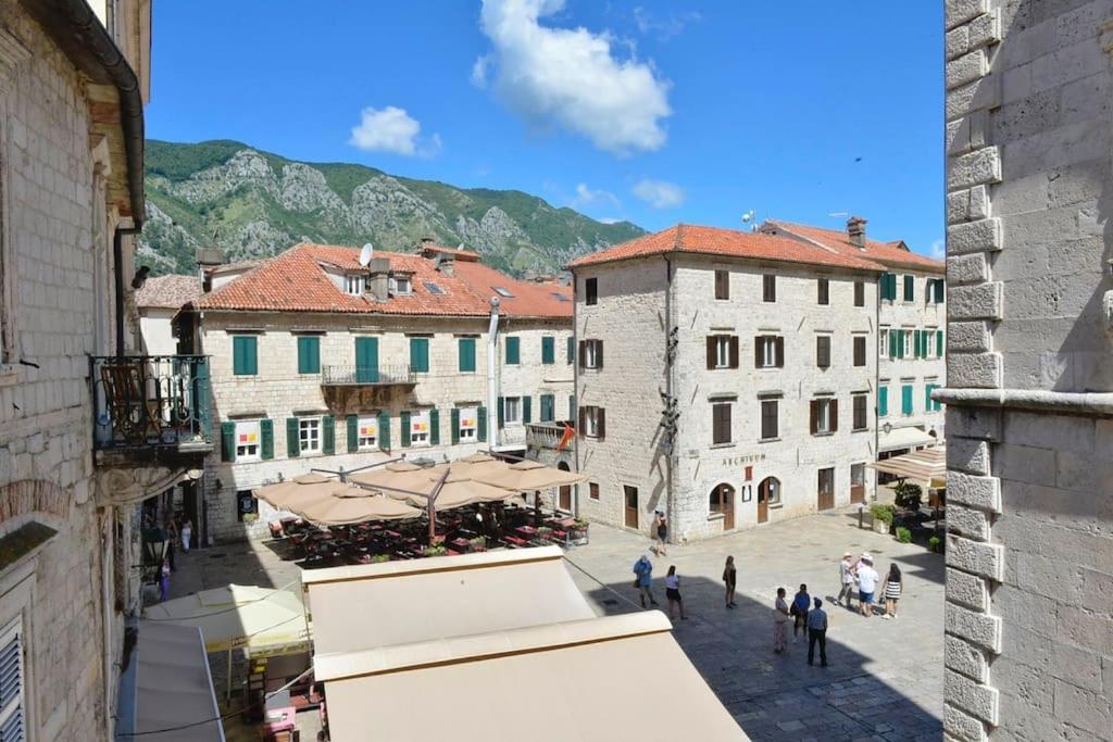Apartment Cathedral Kotor Exterior photo
