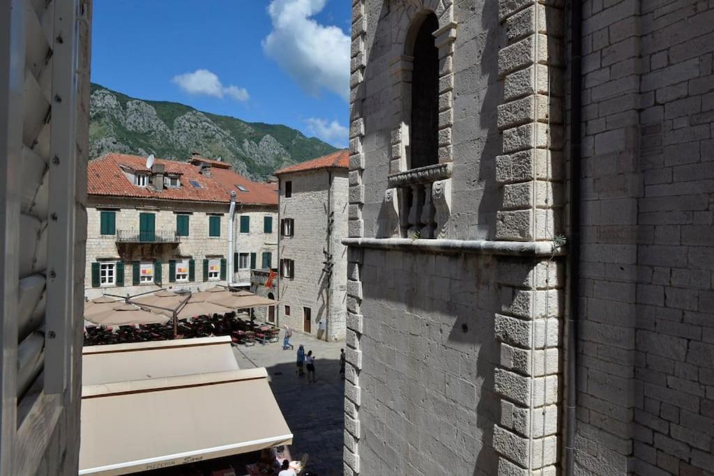 Apartment Cathedral Kotor Exterior photo